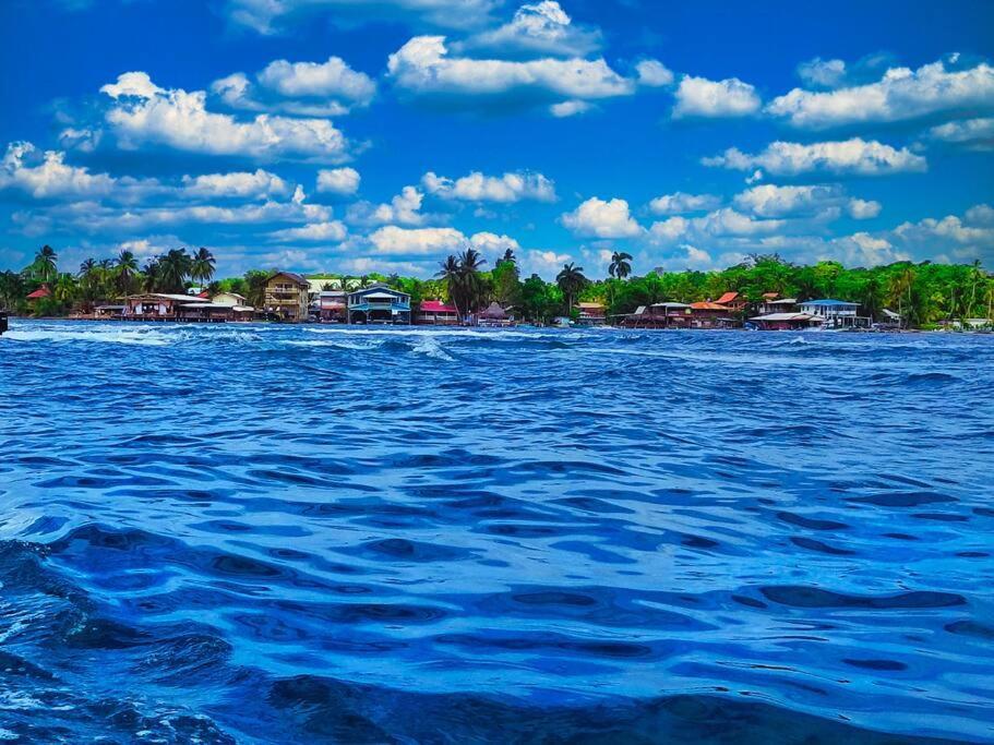 Villa Poetry Garden Bocas Town Colon Island Exterior foto